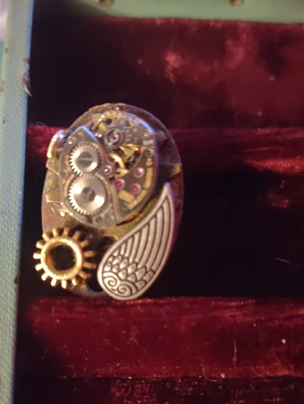 Steampunk Gear Ring in Bronze Tone - Decorative Wearable